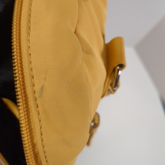 Samantha Brown Floral Yellow Convertible Backpack/Tote Bag - Picture 10 of 14